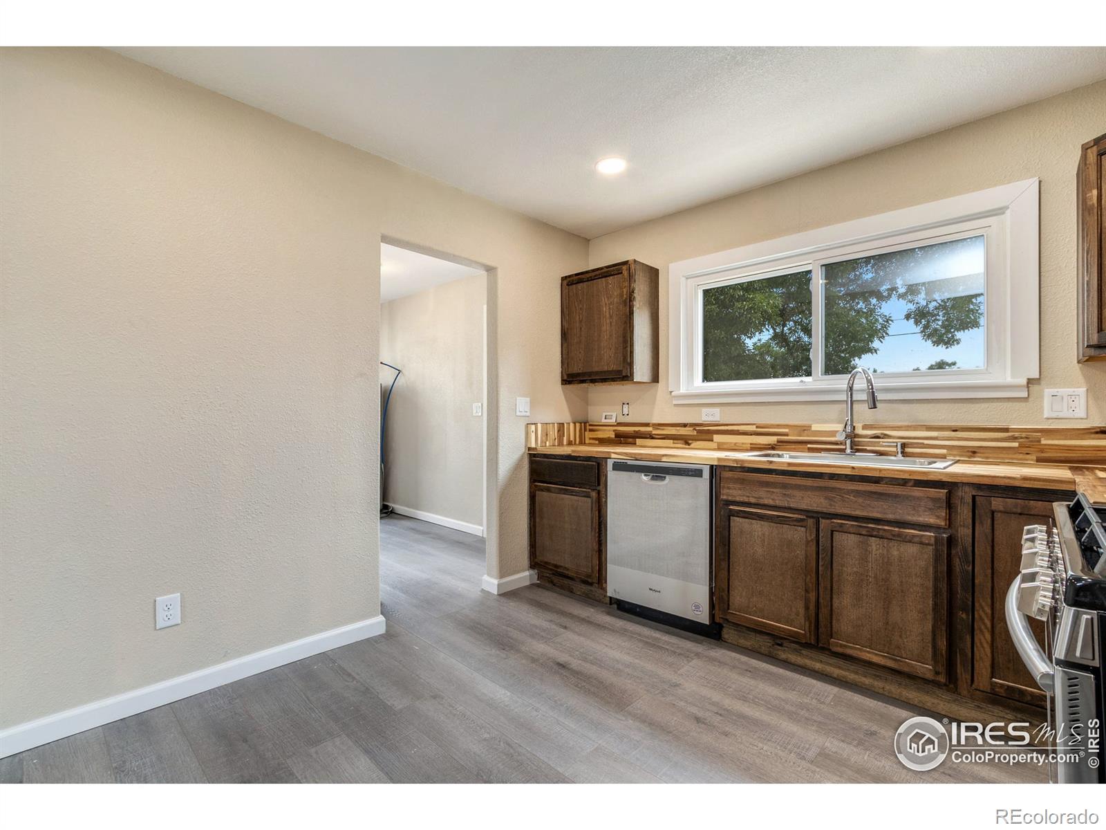 MLS Image #6 for 118 n 25th avenue,greeley, Colorado