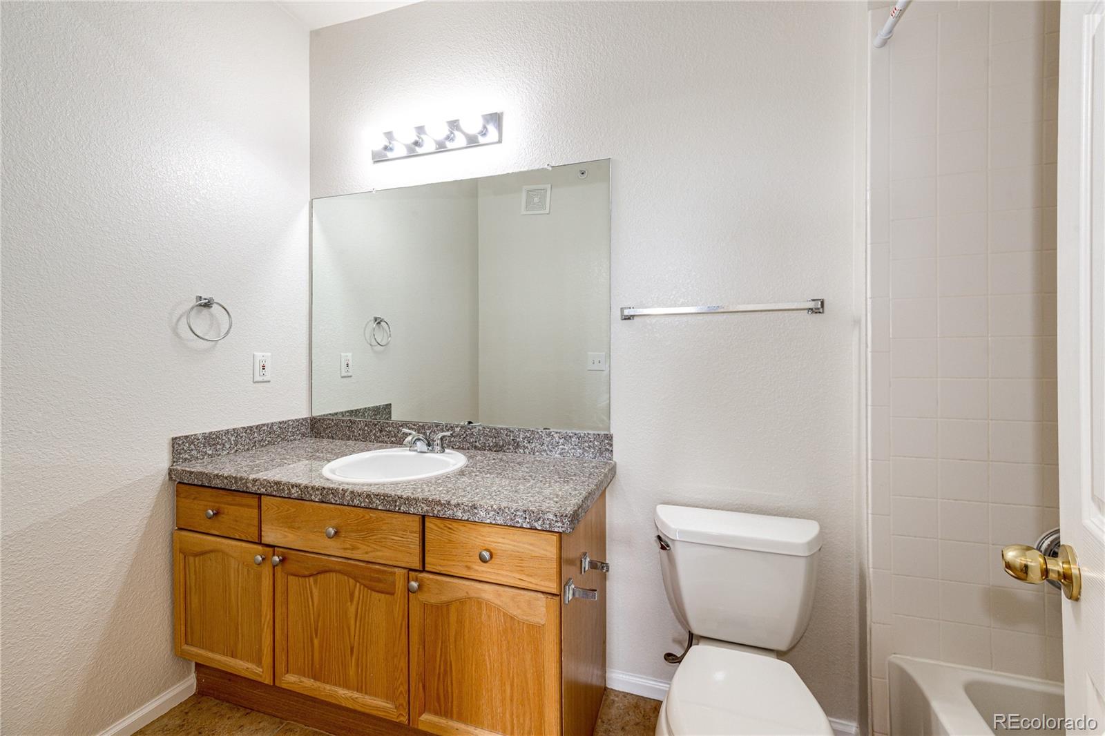 MLS Image #15 for 14323 e 1st drive,aurora, Colorado
