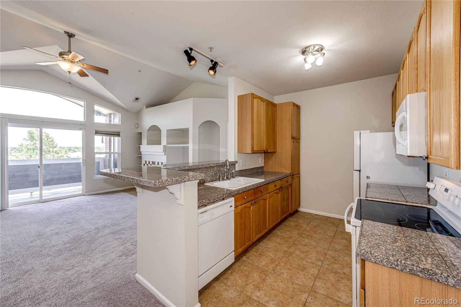 MLS Image #5 for 14323 e 1st drive,aurora, Colorado