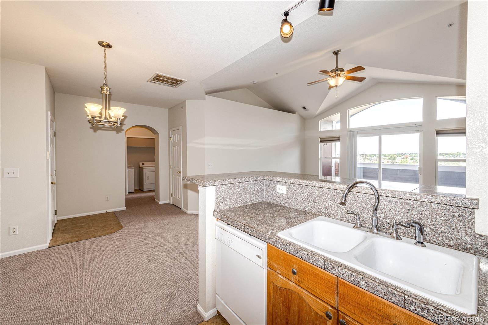 MLS Image #8 for 14323 e 1st drive,aurora, Colorado