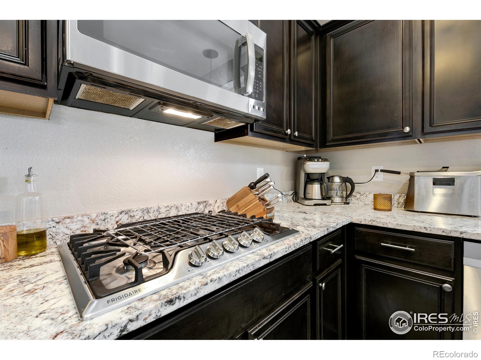 MLS Image #8 for 2111  longfin court,windsor, Colorado