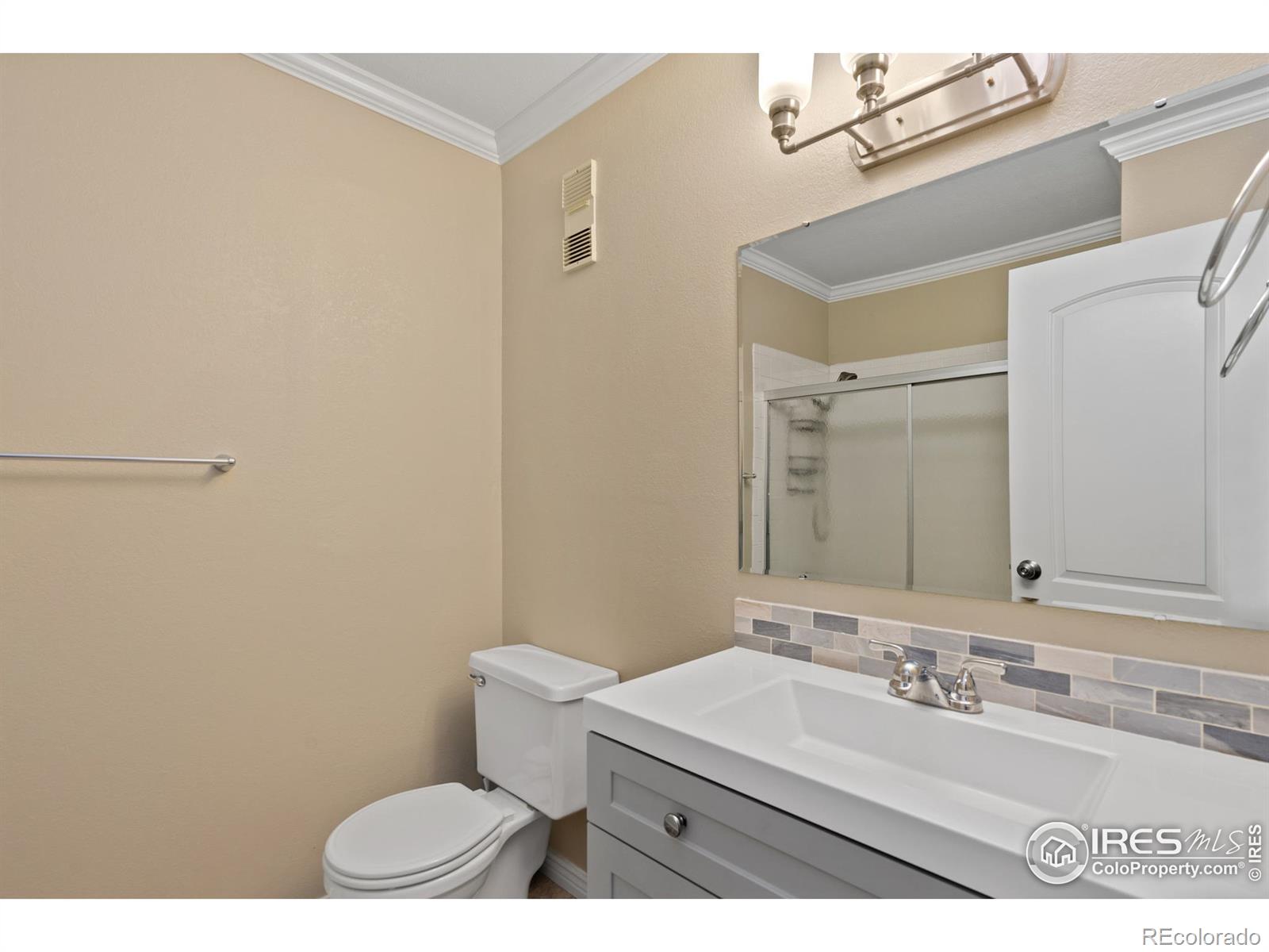 MLS Image #14 for 3306 w 24th street,greeley, Colorado