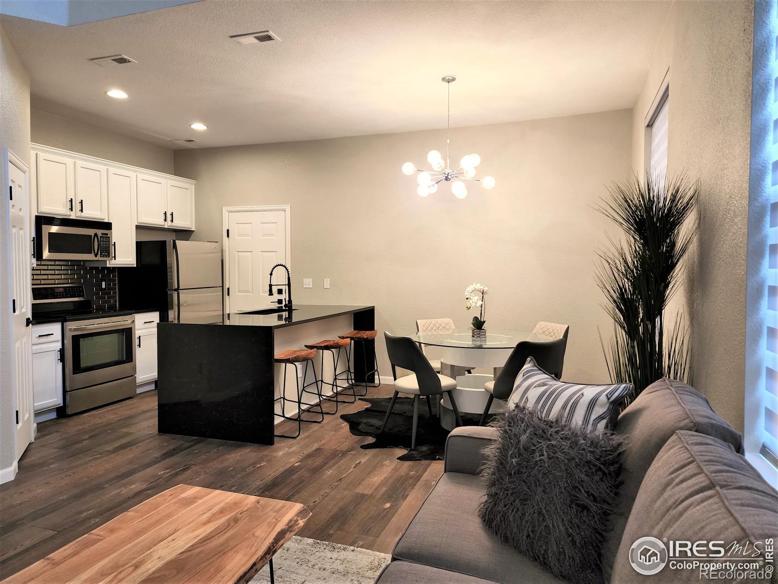 MLS Image #2 for 6703 s winnipeg circle,aurora, Colorado