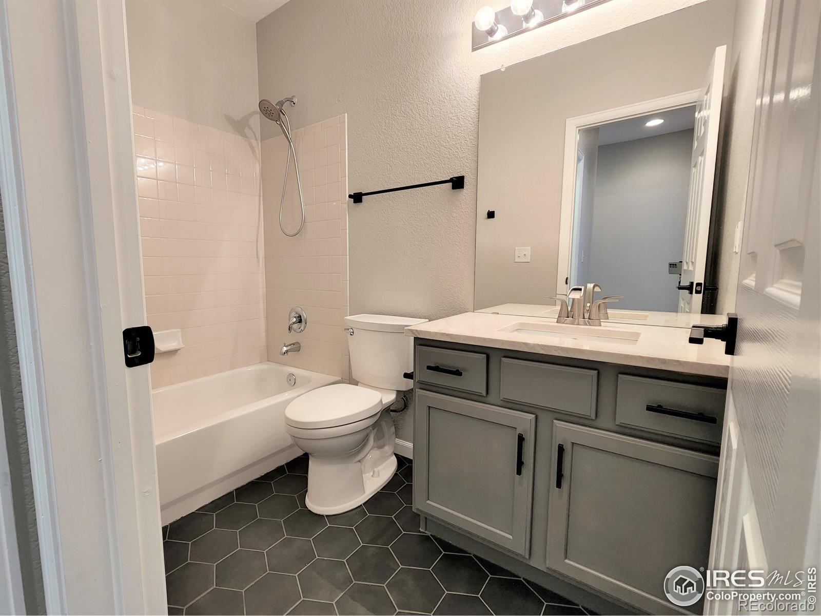 MLS Image #20 for 6703 s winnipeg circle,aurora, Colorado