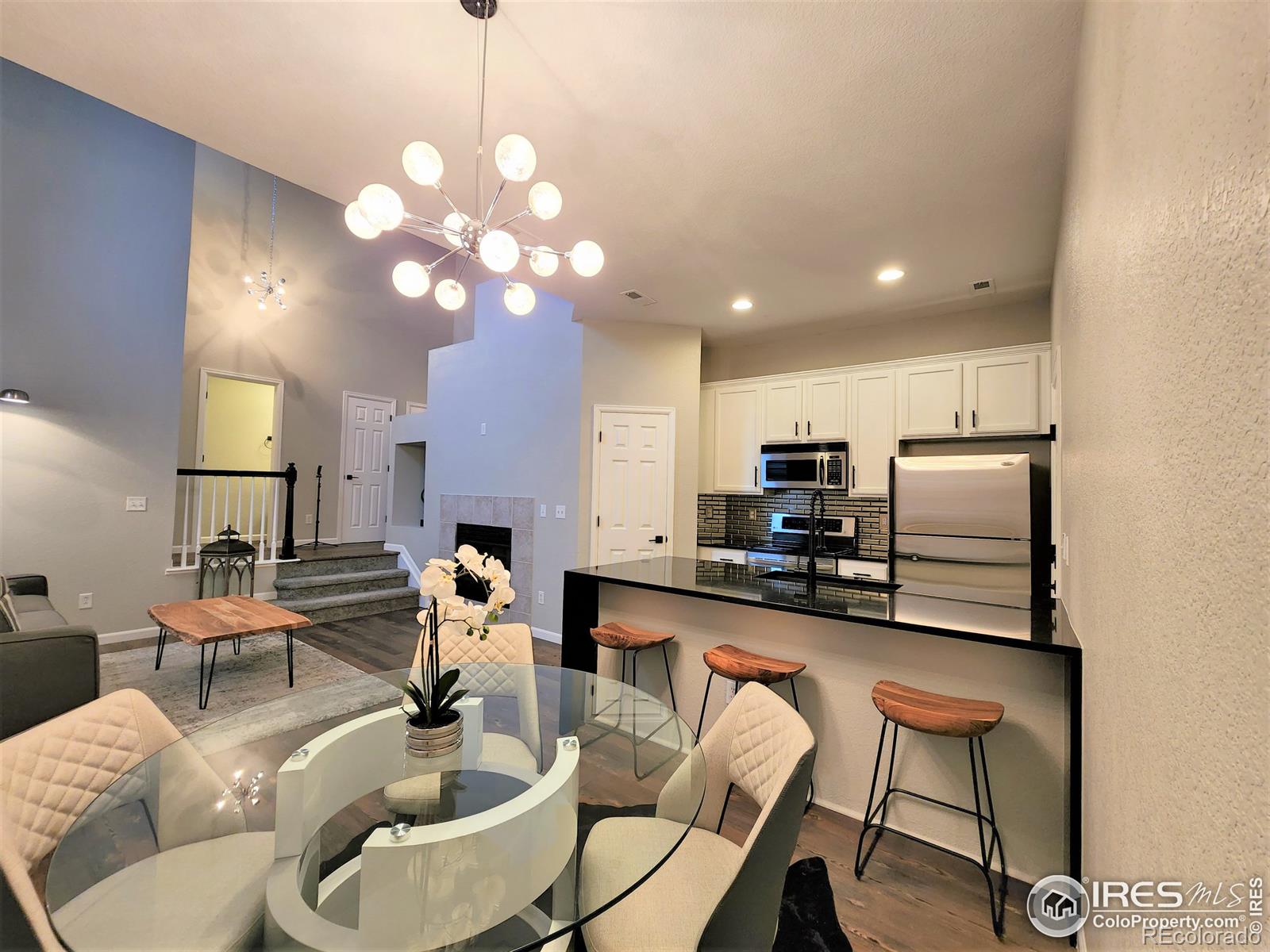 MLS Image #4 for 6703 s winnipeg circle,aurora, Colorado