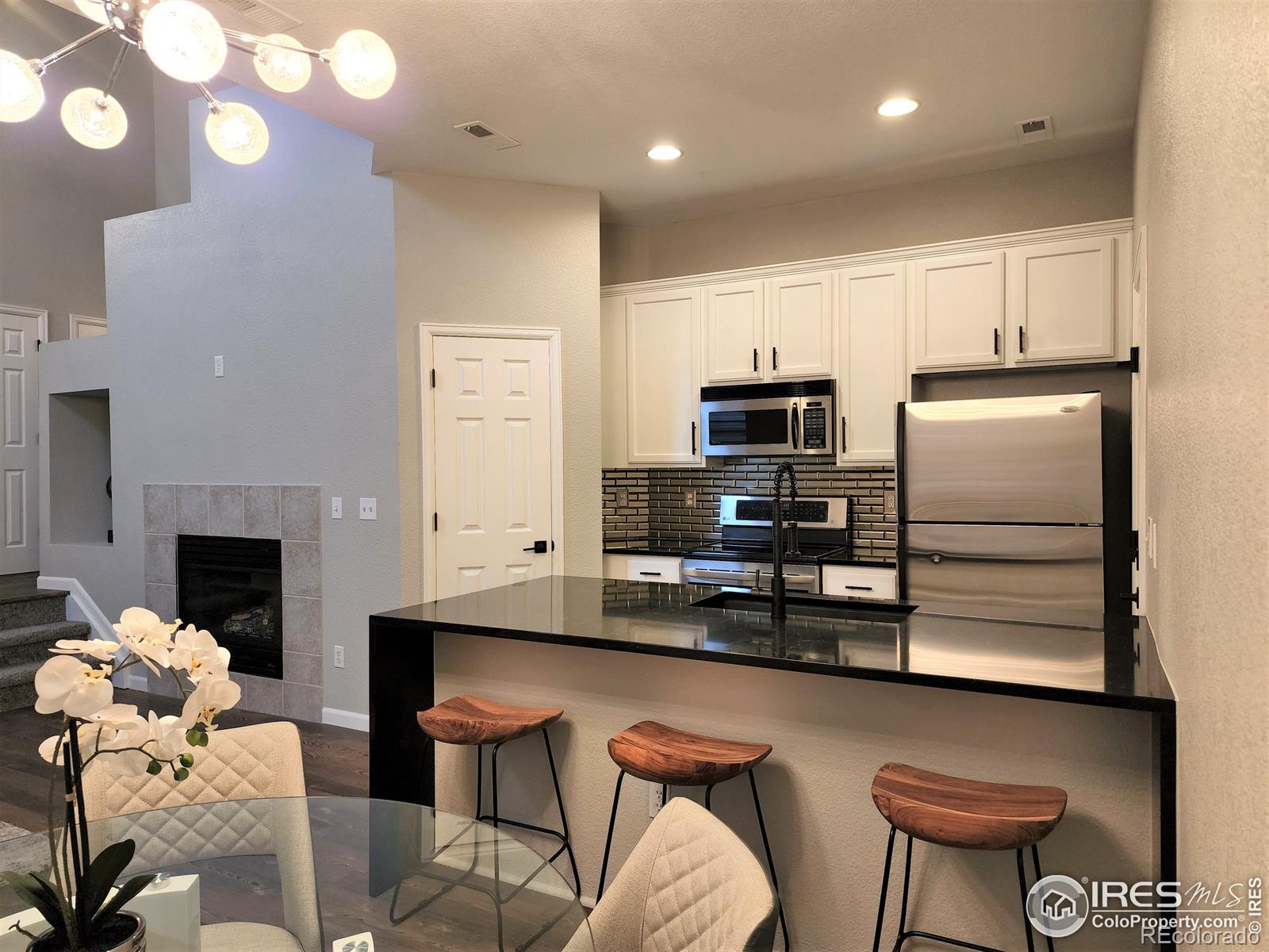 MLS Image #5 for 6703 s winnipeg circle,aurora, Colorado