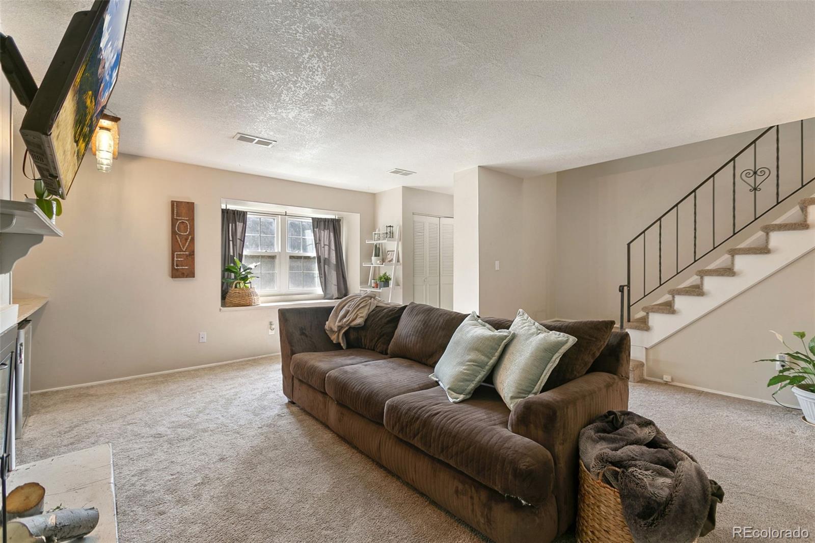 MLS Image #2 for 5573 s lowell boulevard,littleton, Colorado