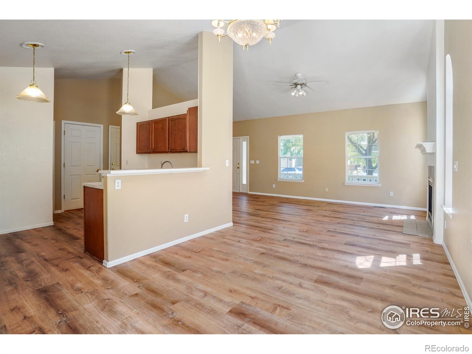 MLS Image #10 for 5135 s malaya way,centennial, Colorado