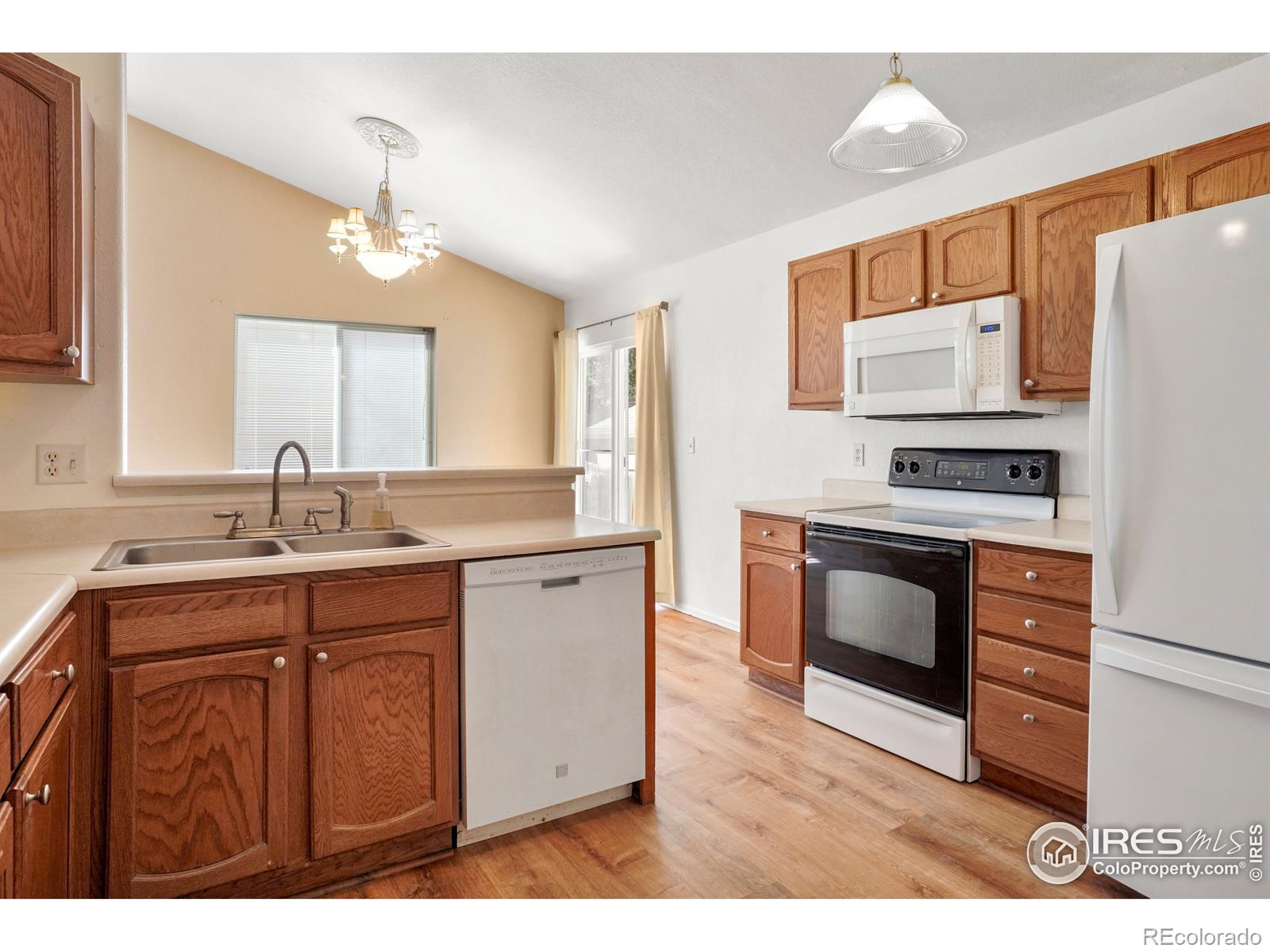 MLS Image #13 for 5135 s malaya way,centennial, Colorado