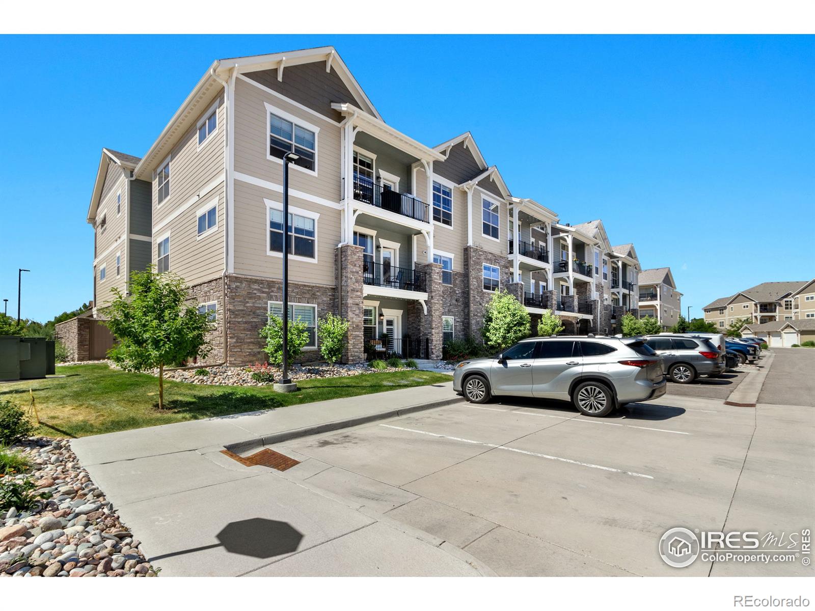 MLS Image #24 for 4780  hahns peak drive,loveland, Colorado