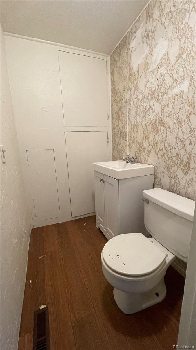 MLS Image #11 for 769  worth street,center, Colorado