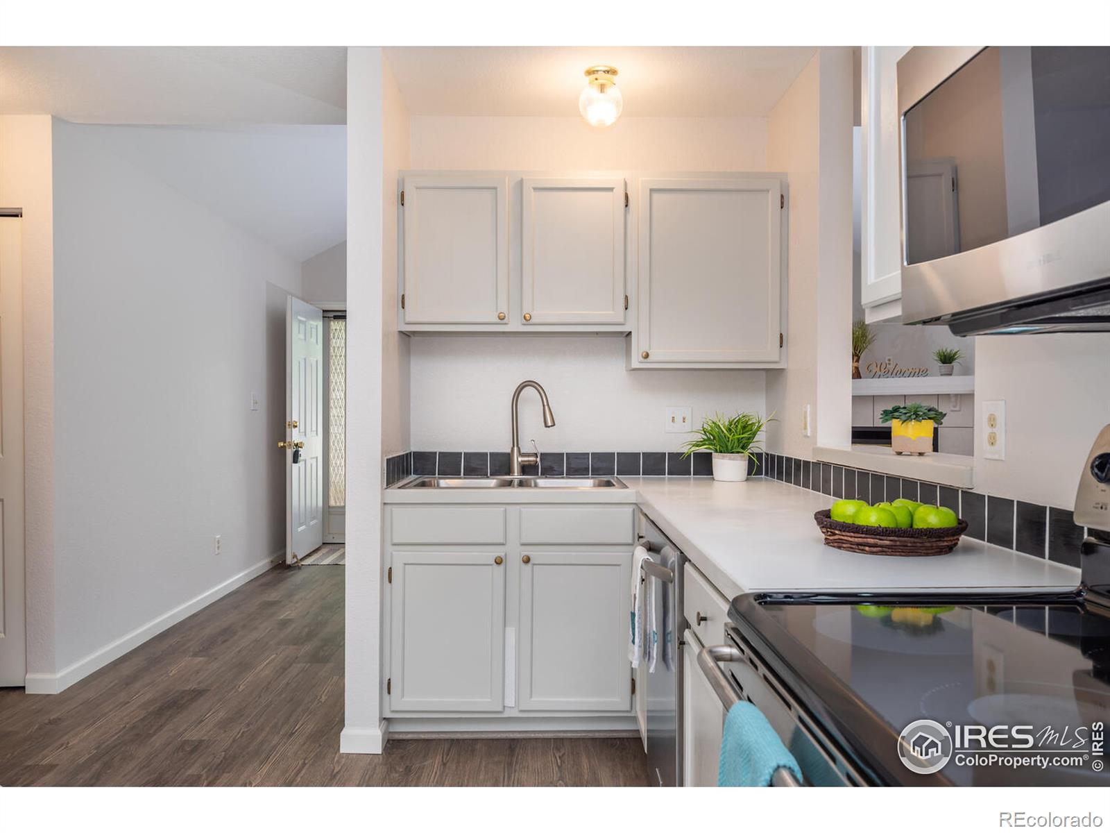 MLS Image #10 for 300  linden street,frederick, Colorado