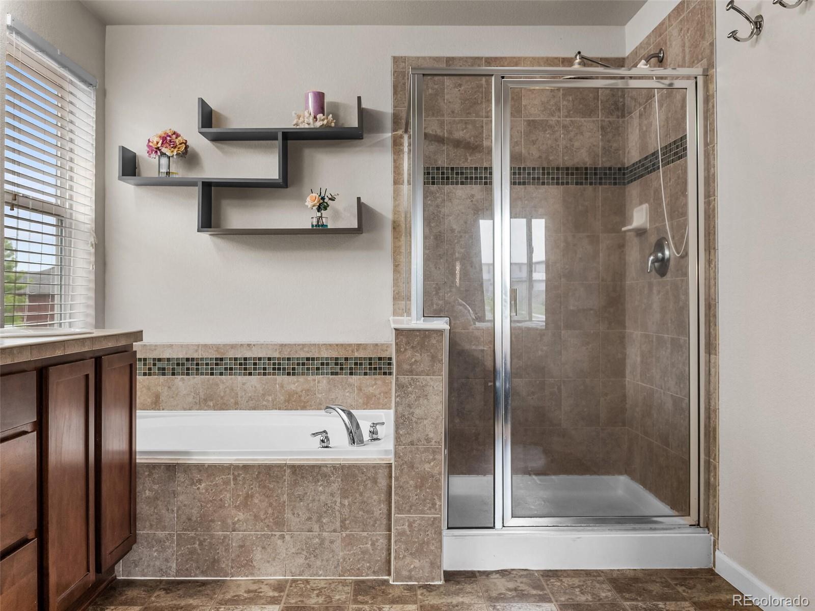 MLS Image #18 for 7873 s jasper way,englewood, Colorado