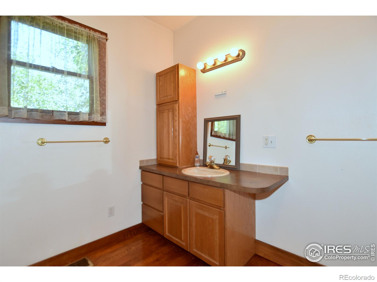 MLS Image #15 for 2035 w mulberry street,fort collins, Colorado