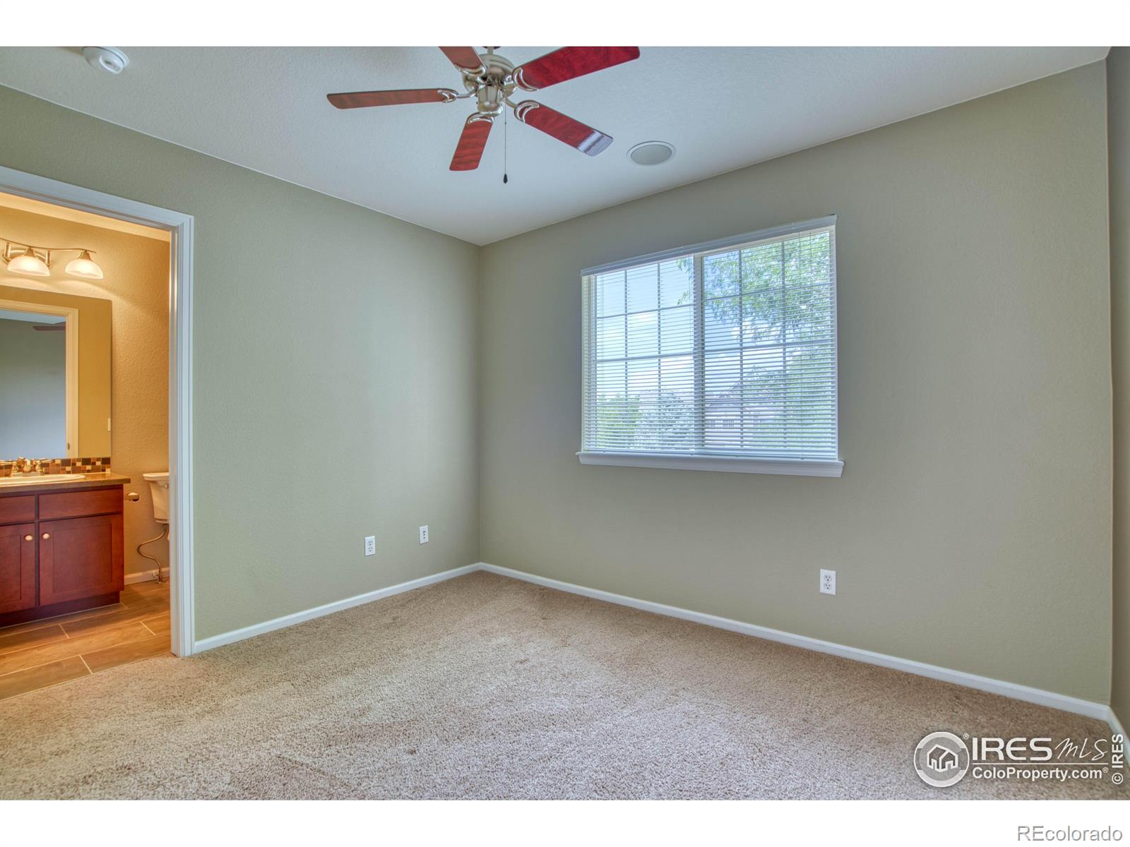 MLS Image #21 for 14300  waterside lane,broomfield, Colorado
