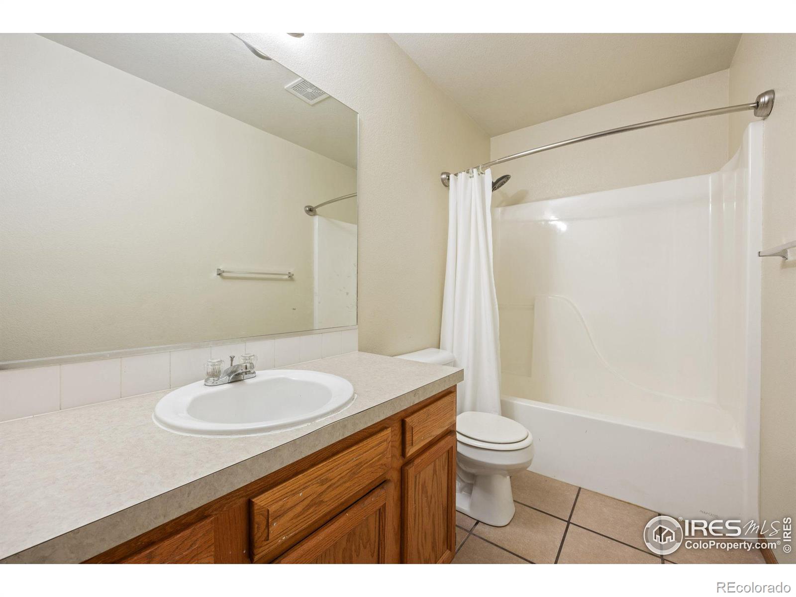 MLS Image #14 for 6104  constellation drive,fort collins, Colorado