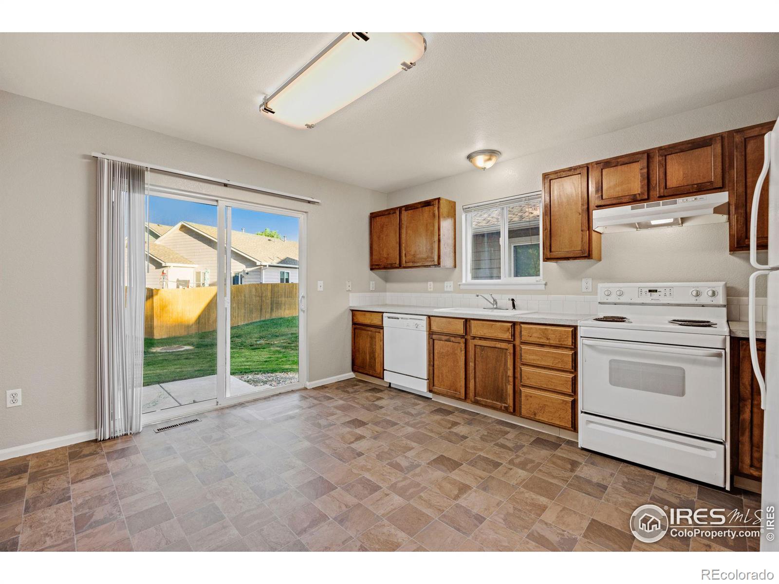 MLS Image #11 for 862  glenloch drive,fort collins, Colorado