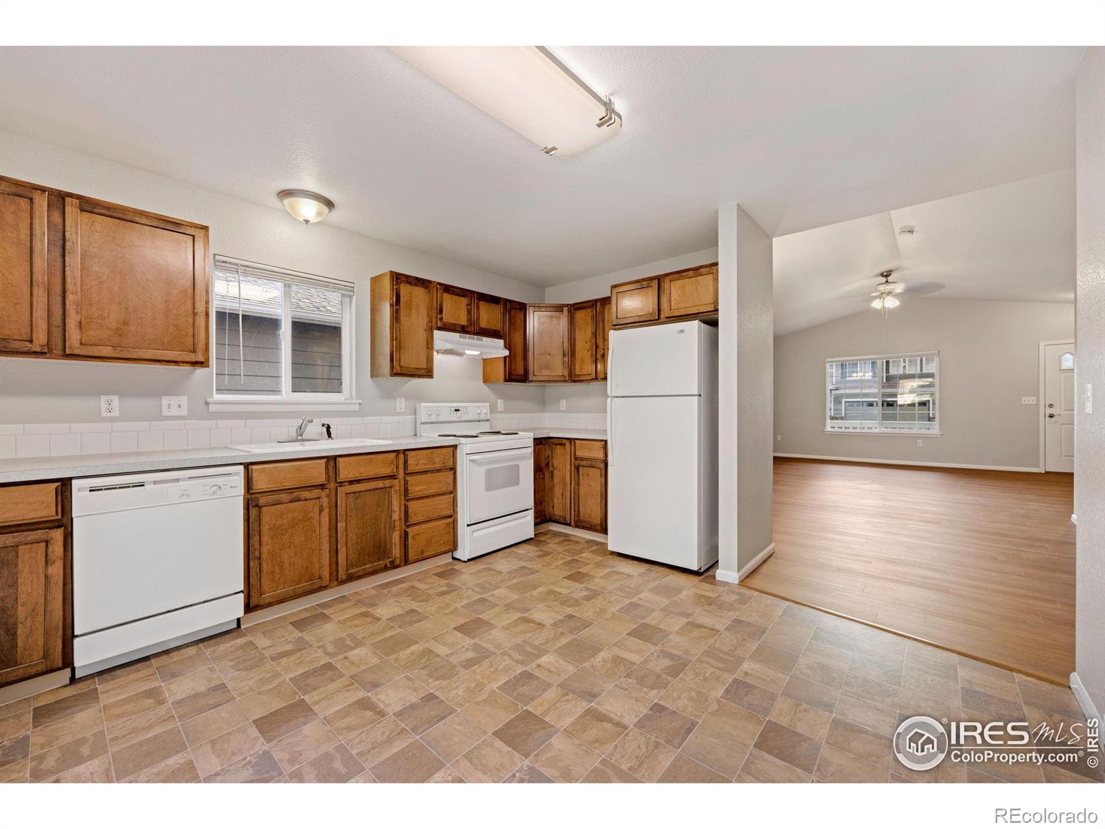 MLS Image #15 for 862  glenloch drive,fort collins, Colorado