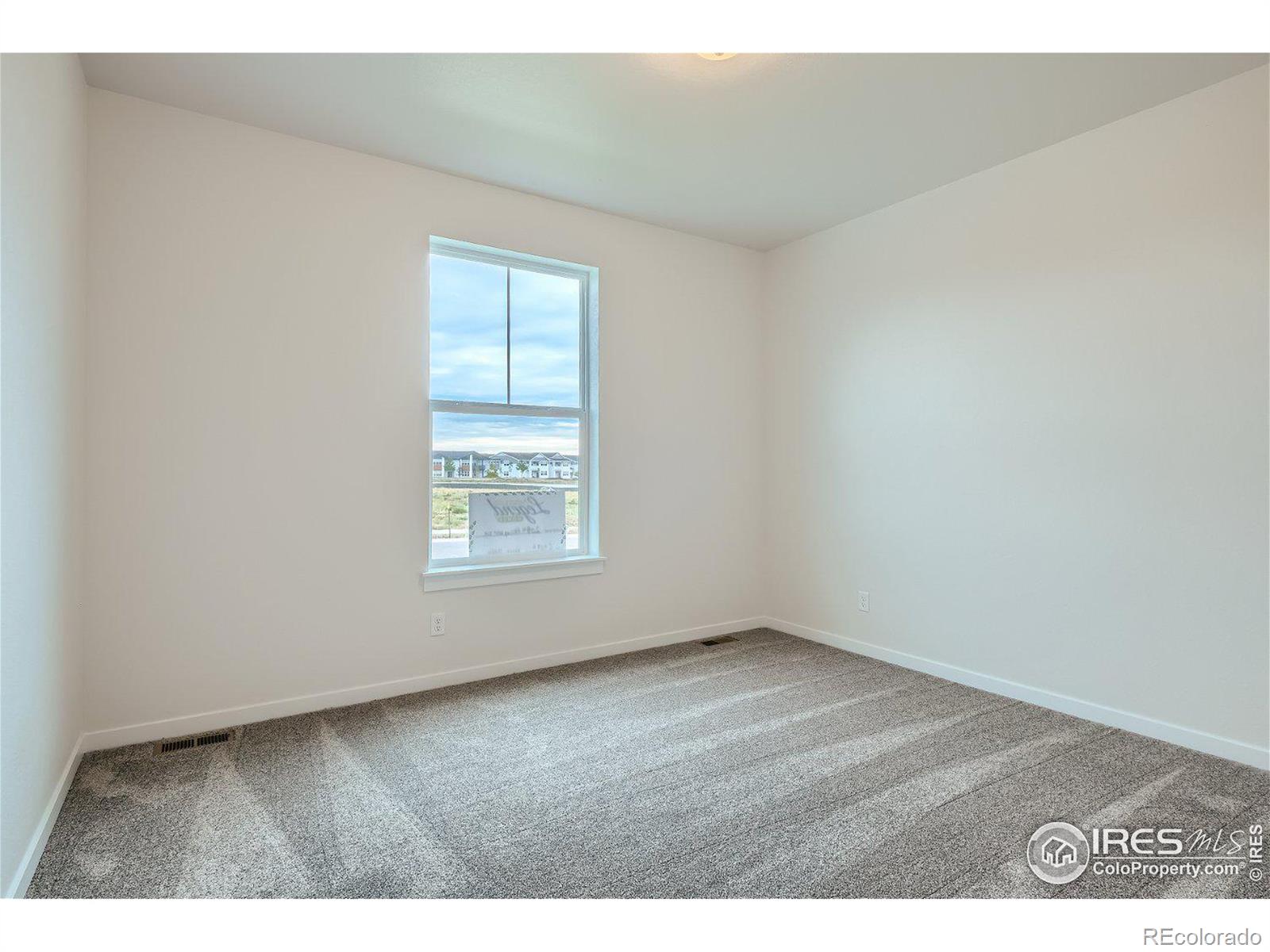 MLS Image #15 for 2084  falling leaf drive,windsor, Colorado