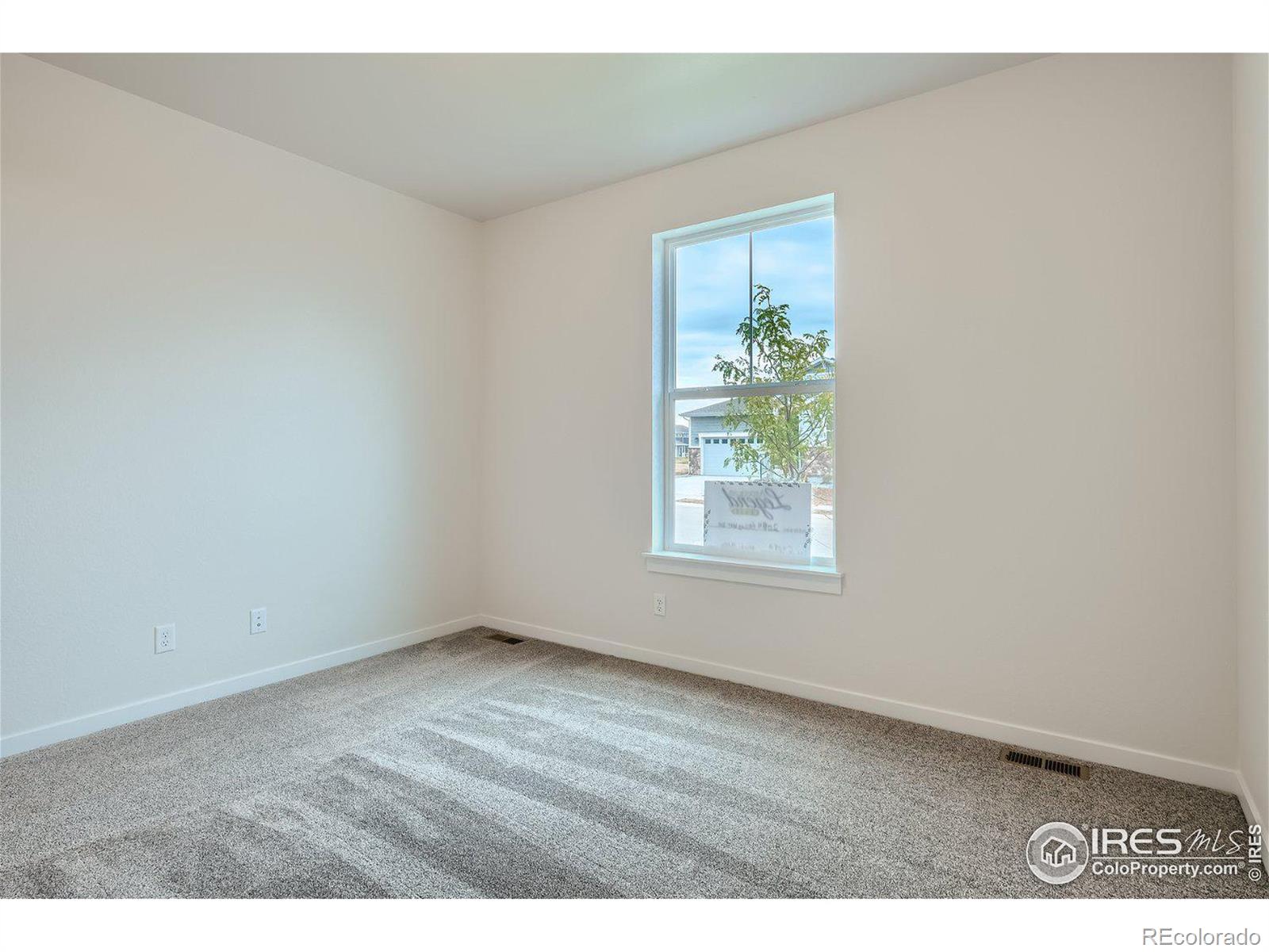 MLS Image #17 for 2084  falling leaf drive,windsor, Colorado