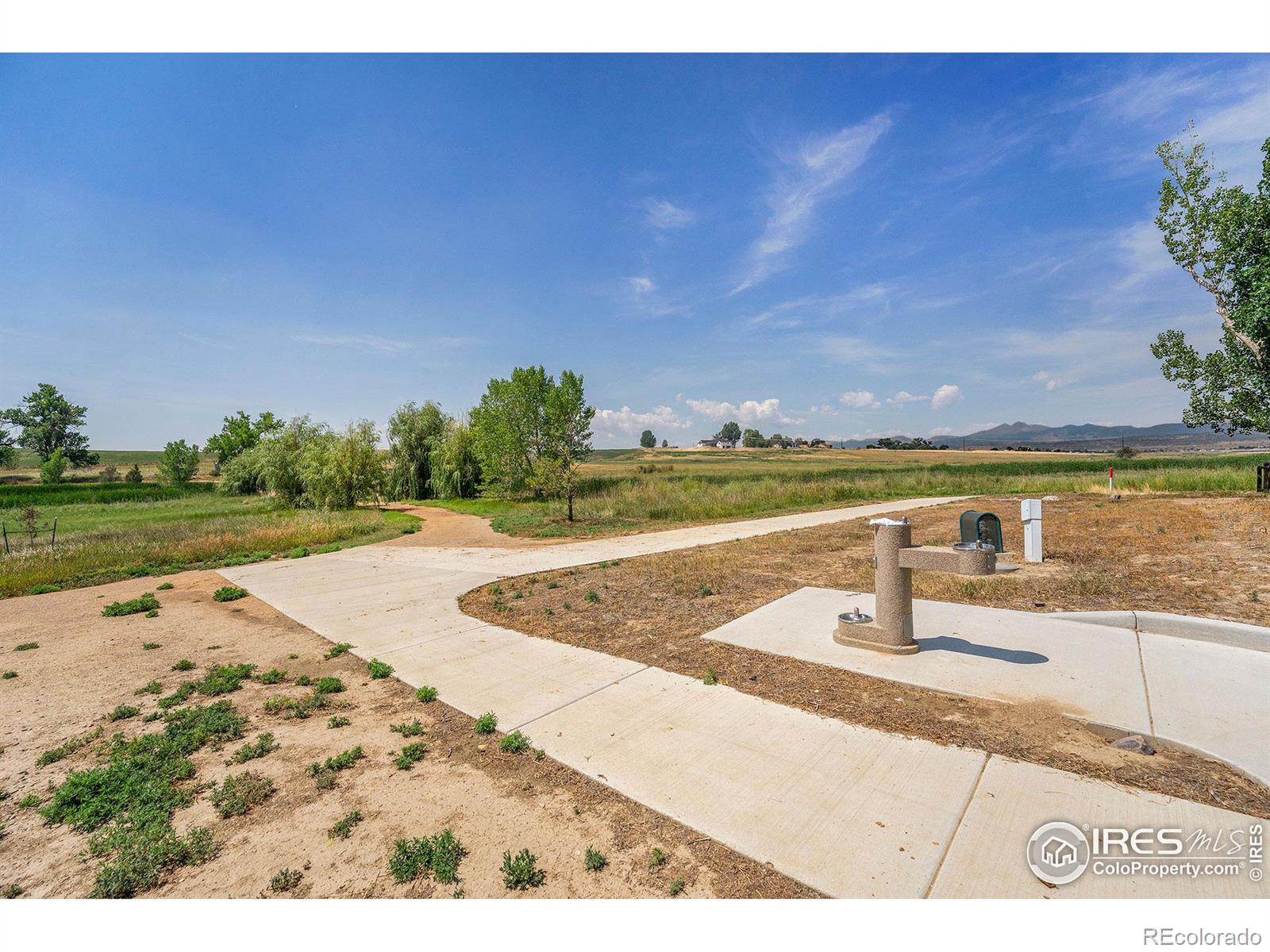 MLS Image #29 for 537  redwood circle,berthoud, Colorado