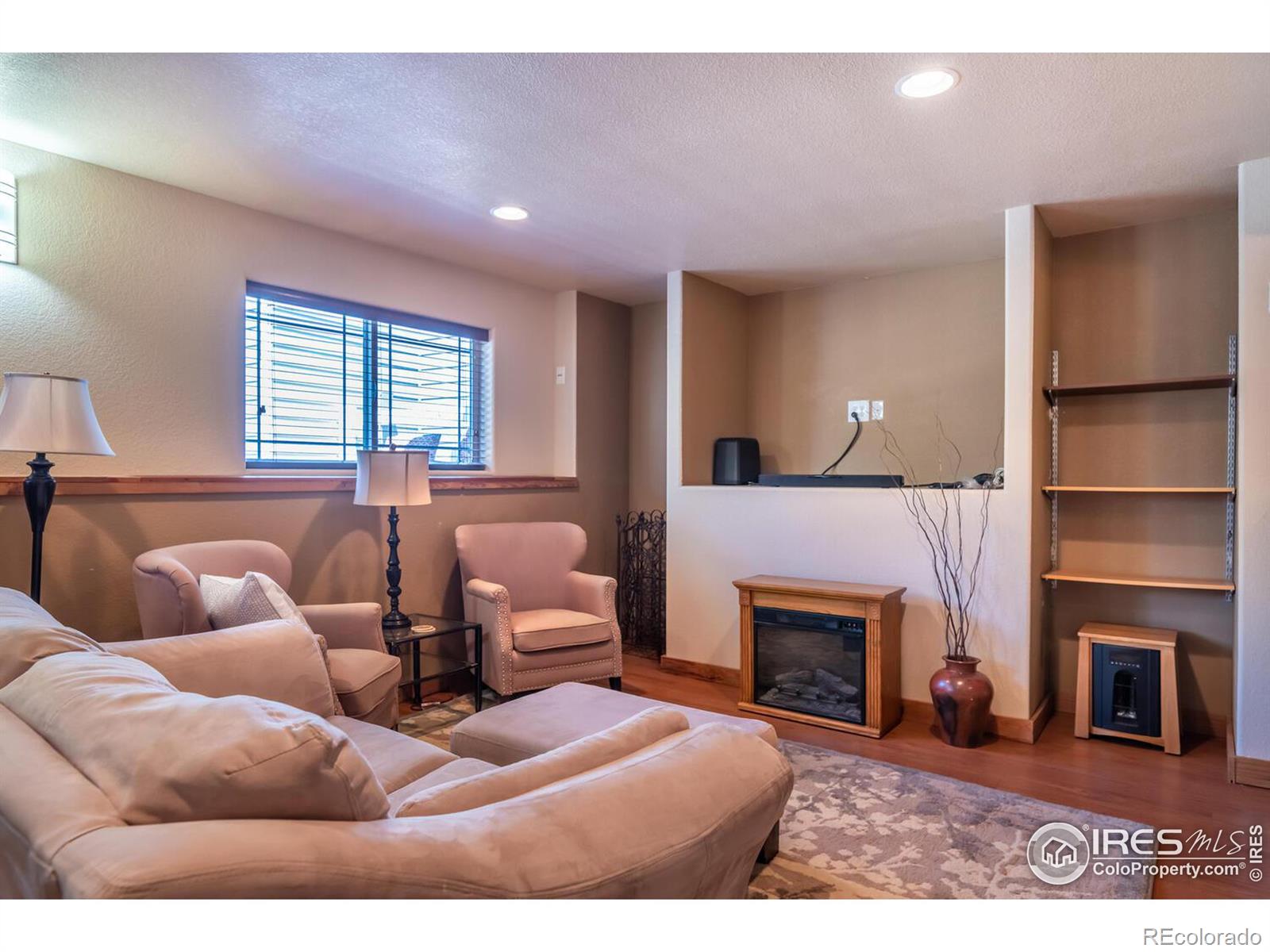 MLS Image #24 for 9345  cottonwood circle,longmont, Colorado