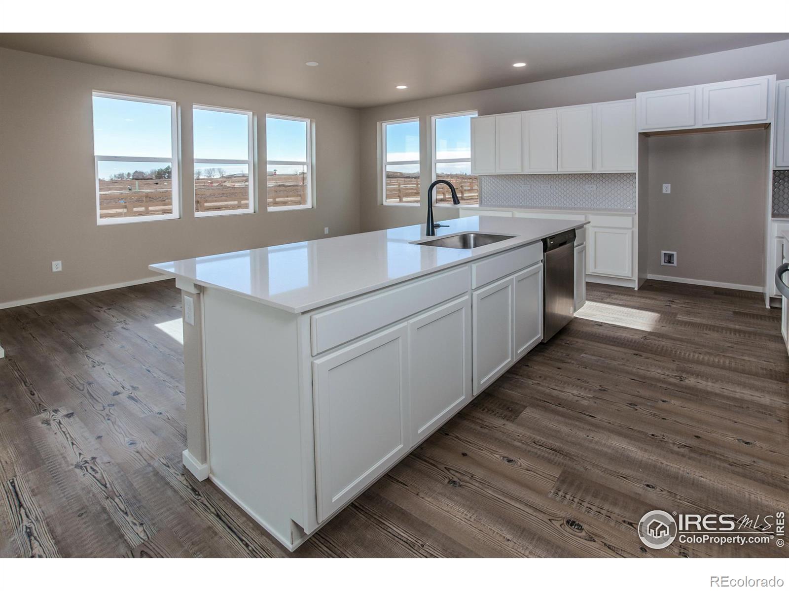 MLS Image #18 for 6634  4th st rd,greeley, Colorado