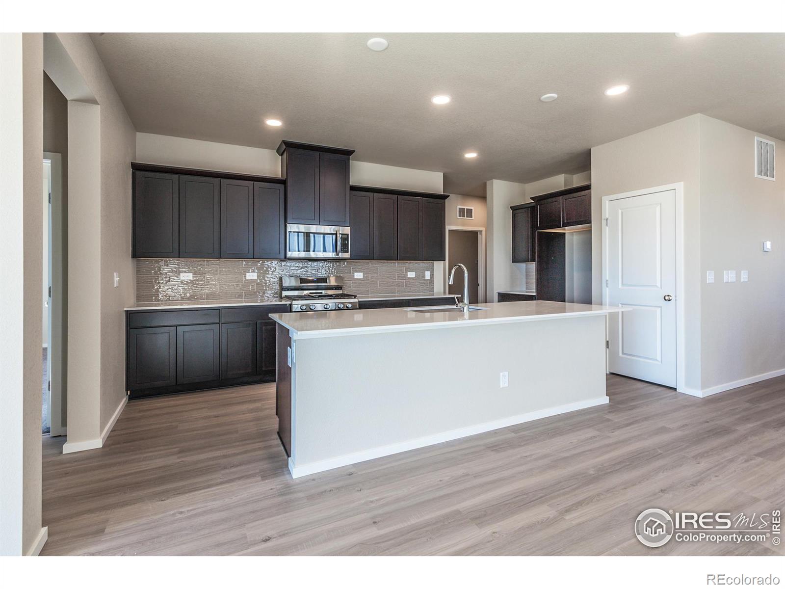 MLS Image #9 for 6630  4th st rd,greeley, Colorado