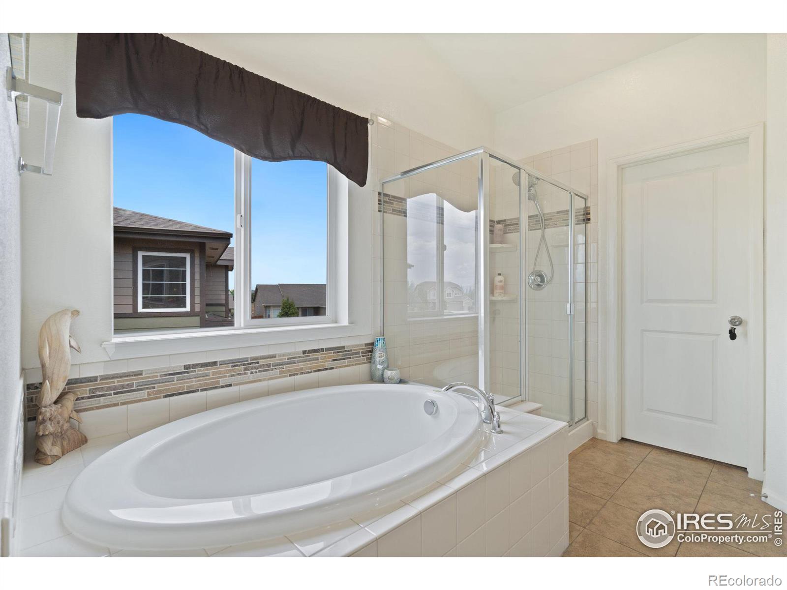 MLS Image #17 for 2906  moulard court,johnstown, Colorado