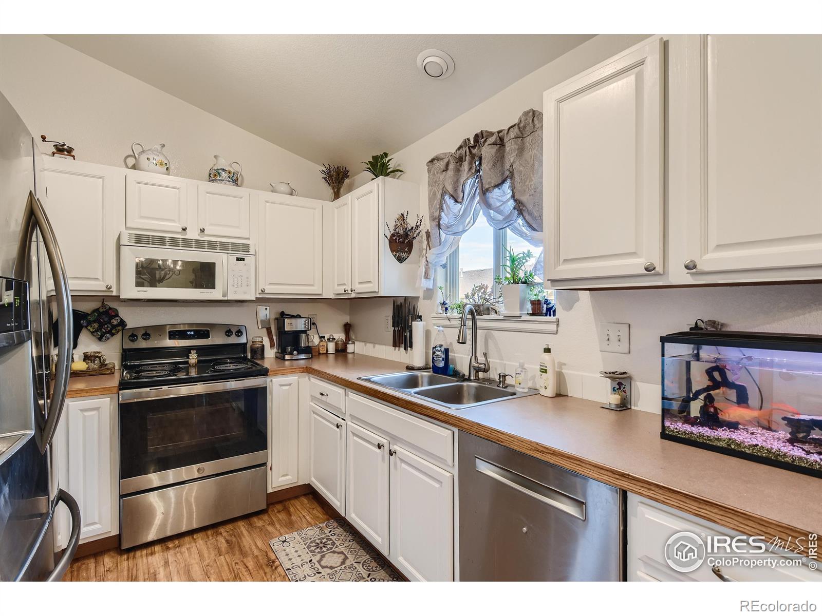 MLS Image #11 for 3755  mount meeker street,wellington, Colorado