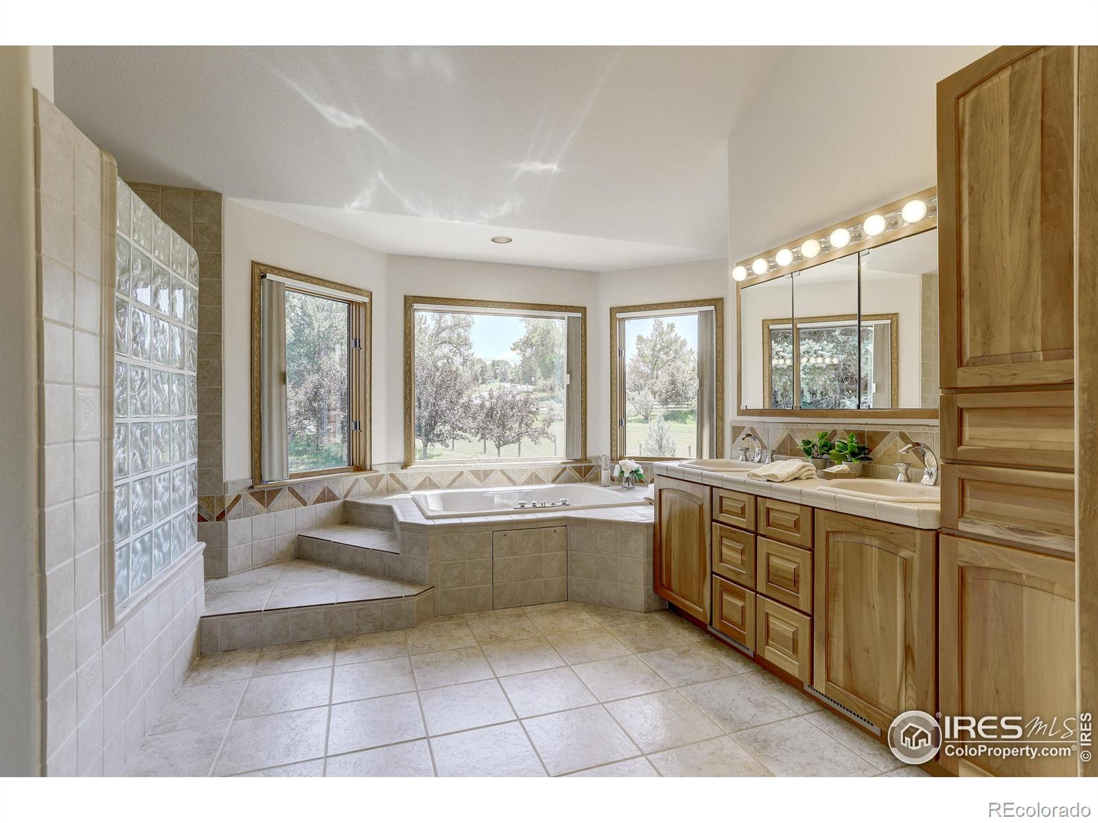 MLS Image #20 for 427  paragon drive,boulder, Colorado