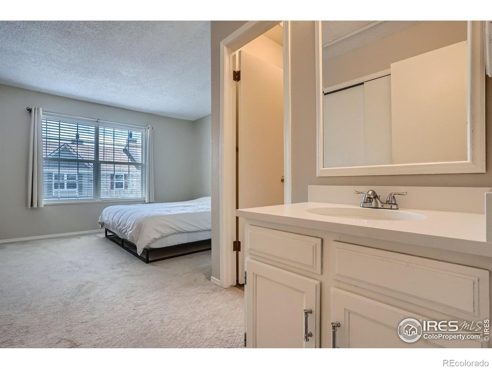 MLS Image #16 for 1699 s trenton street,denver, Colorado