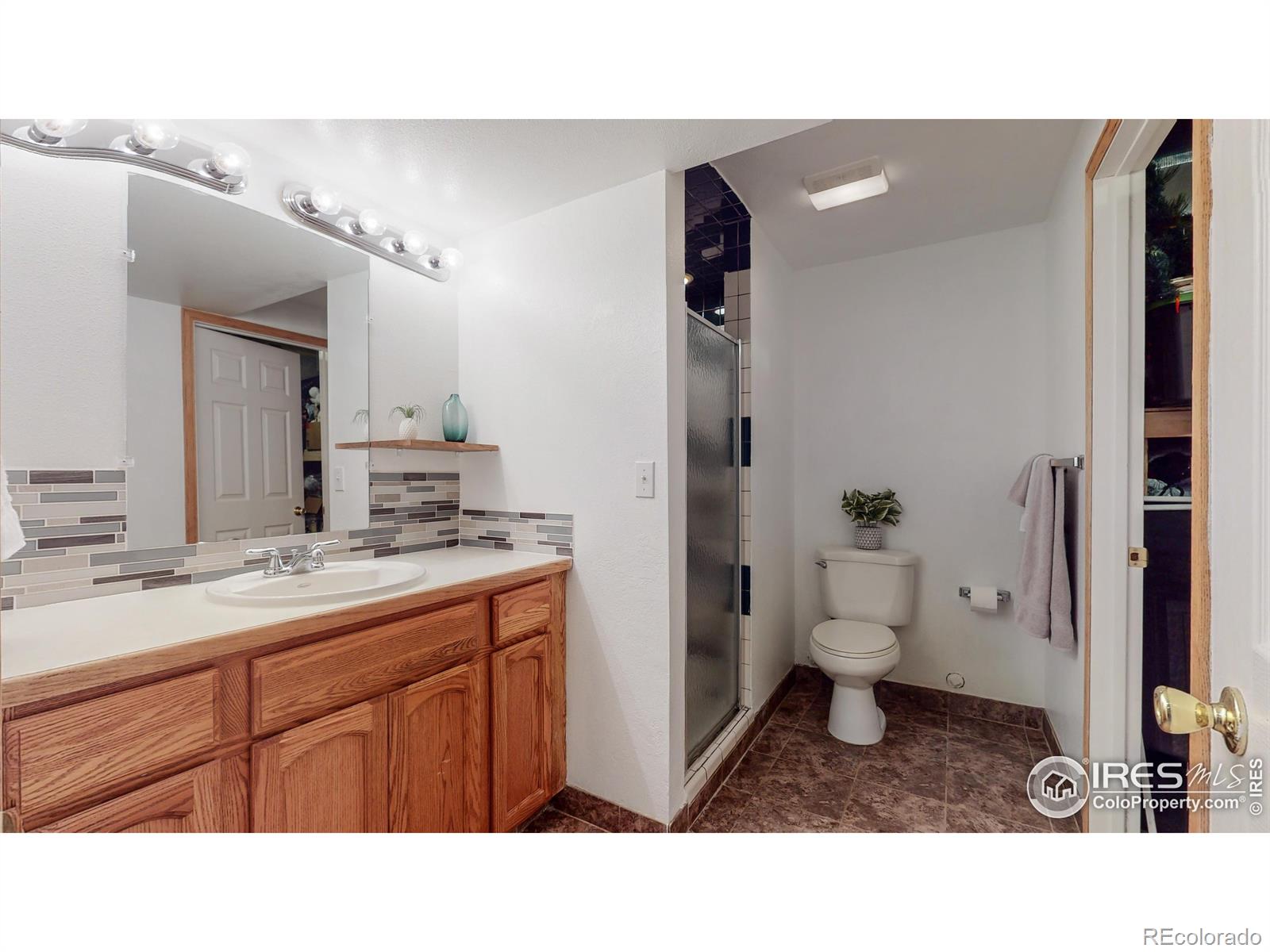 MLS Image #34 for 905 e 4th st rd,eaton, Colorado