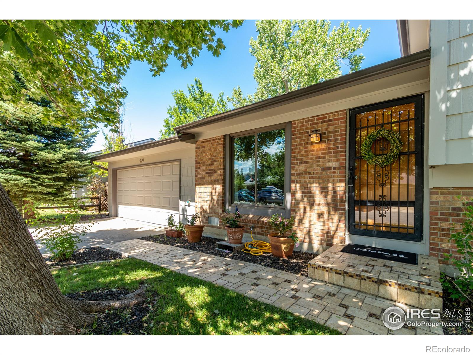 MLS Image #2 for 979 w willow street,louisville, Colorado