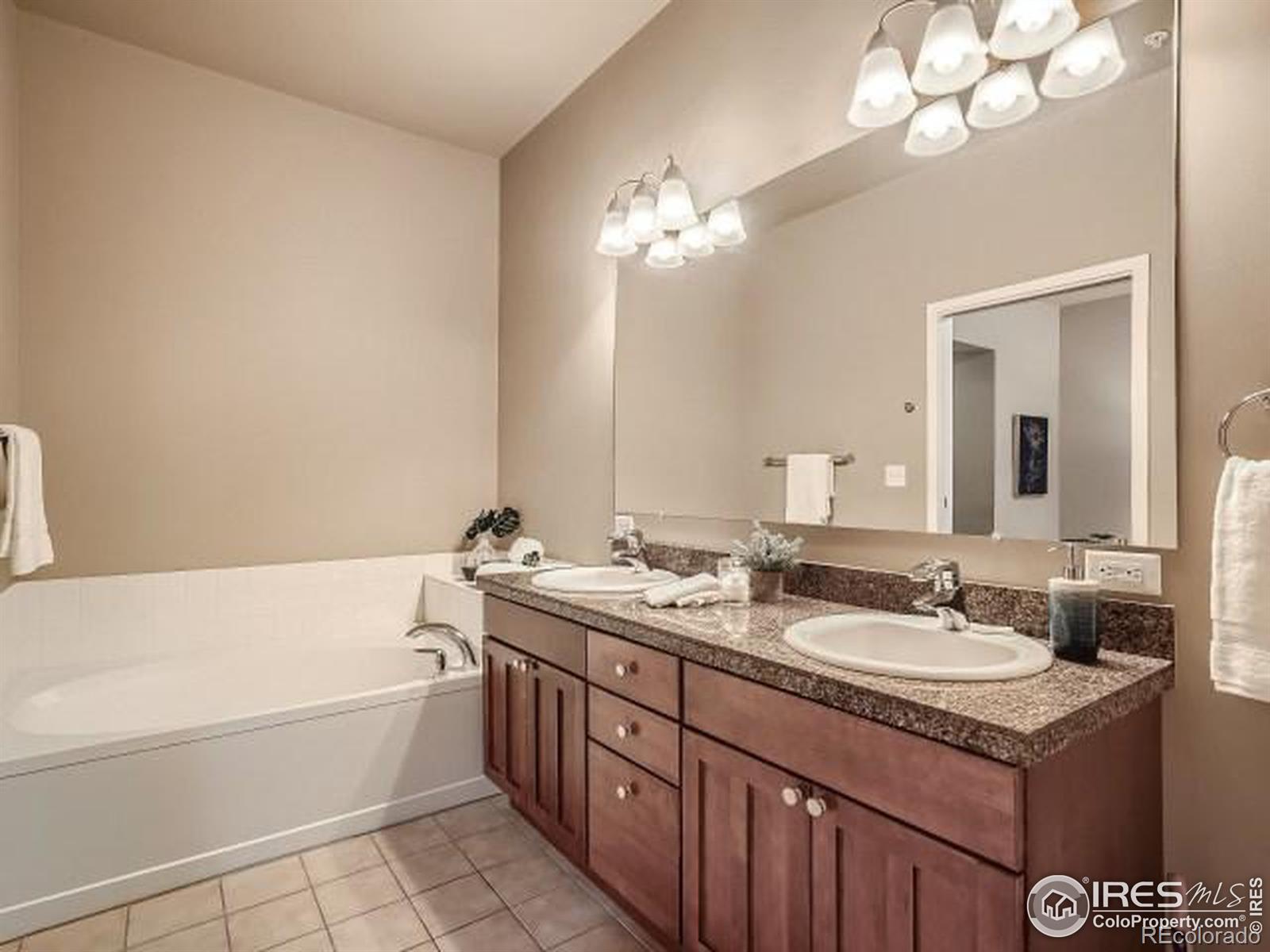 MLS Image #11 for 1053 w century drive,louisville, Colorado