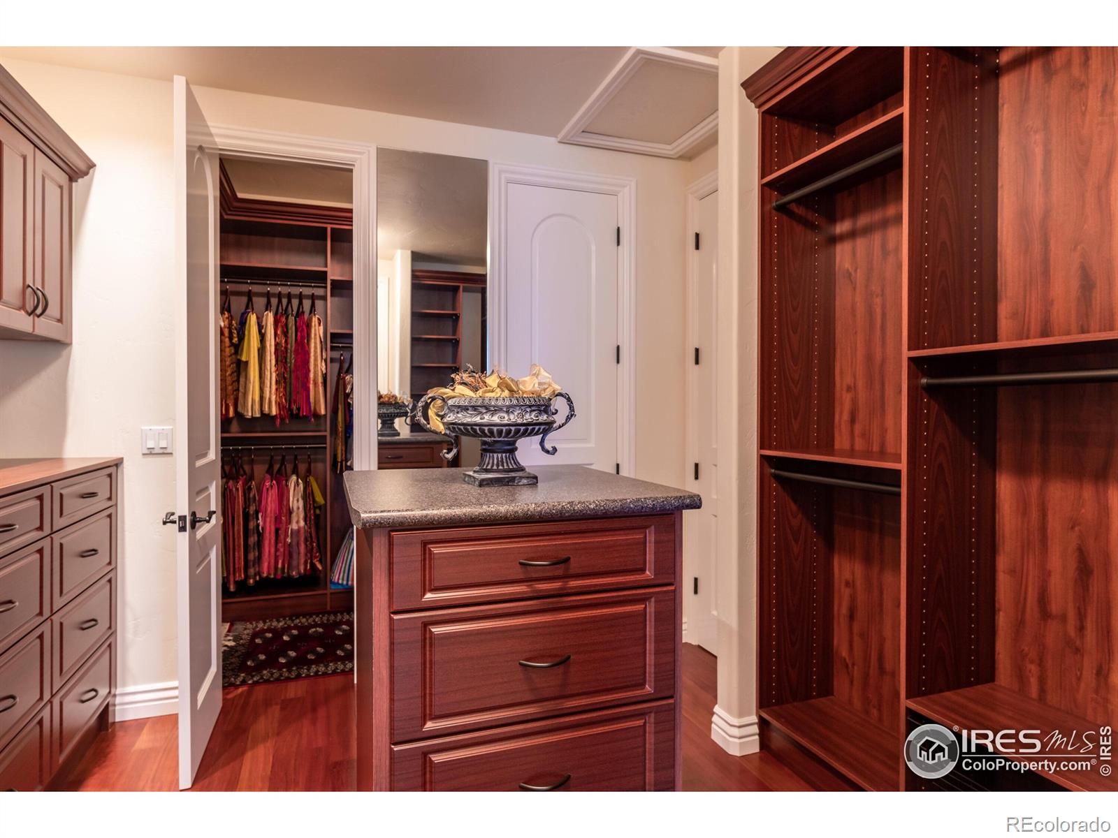 MLS Image #19 for 8316  greenwood drive,niwot, Colorado