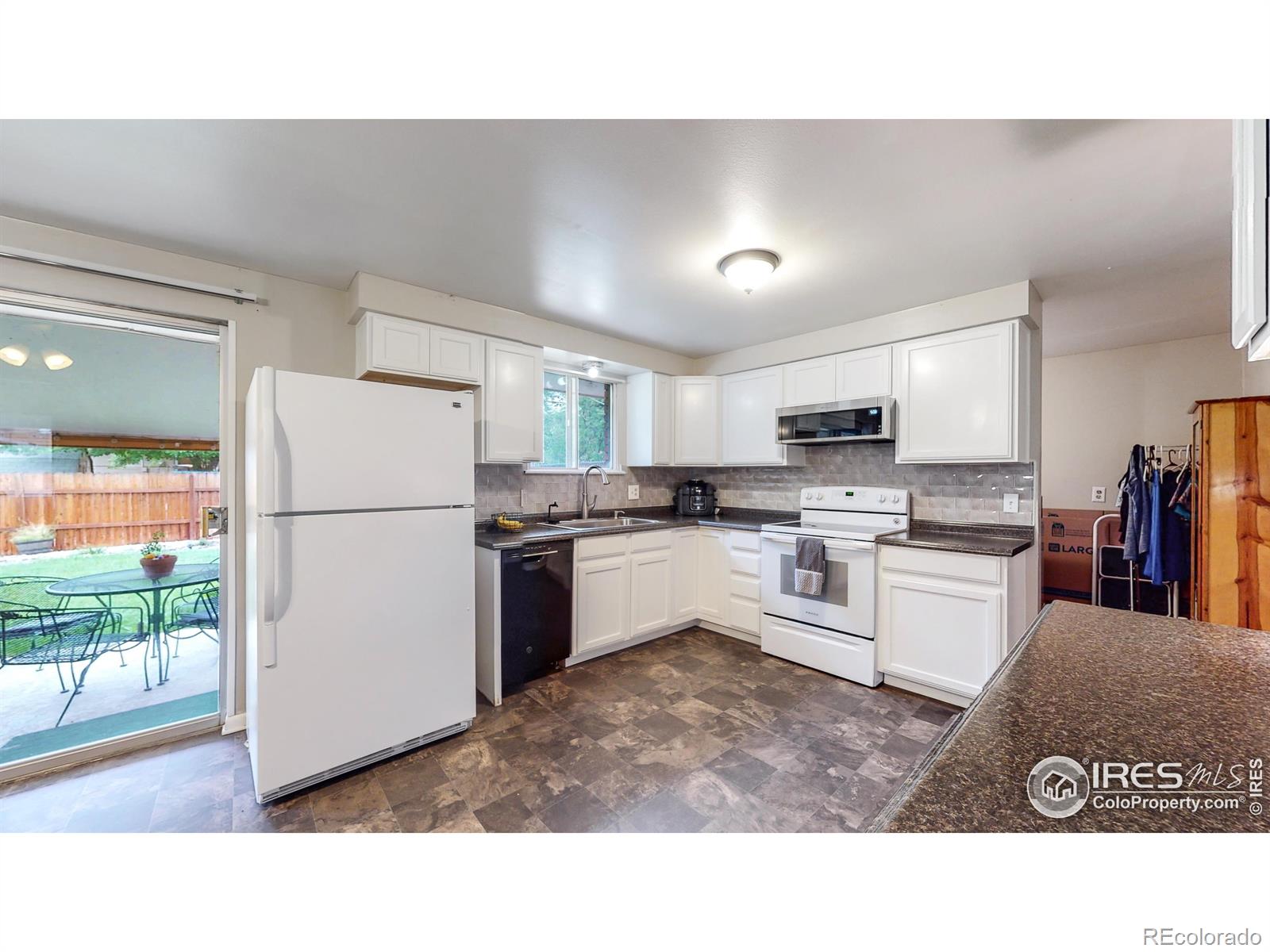 MLS Image #5 for 1027  ferguson court,loveland, Colorado