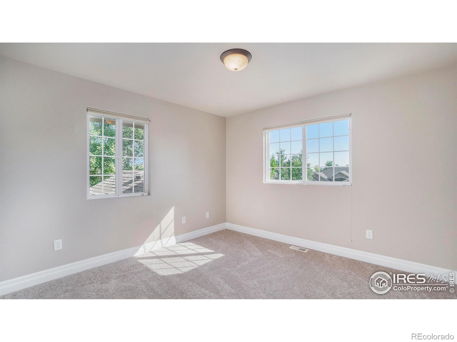 MLS Image #23 for 221 n 52nd avenue,greeley, Colorado