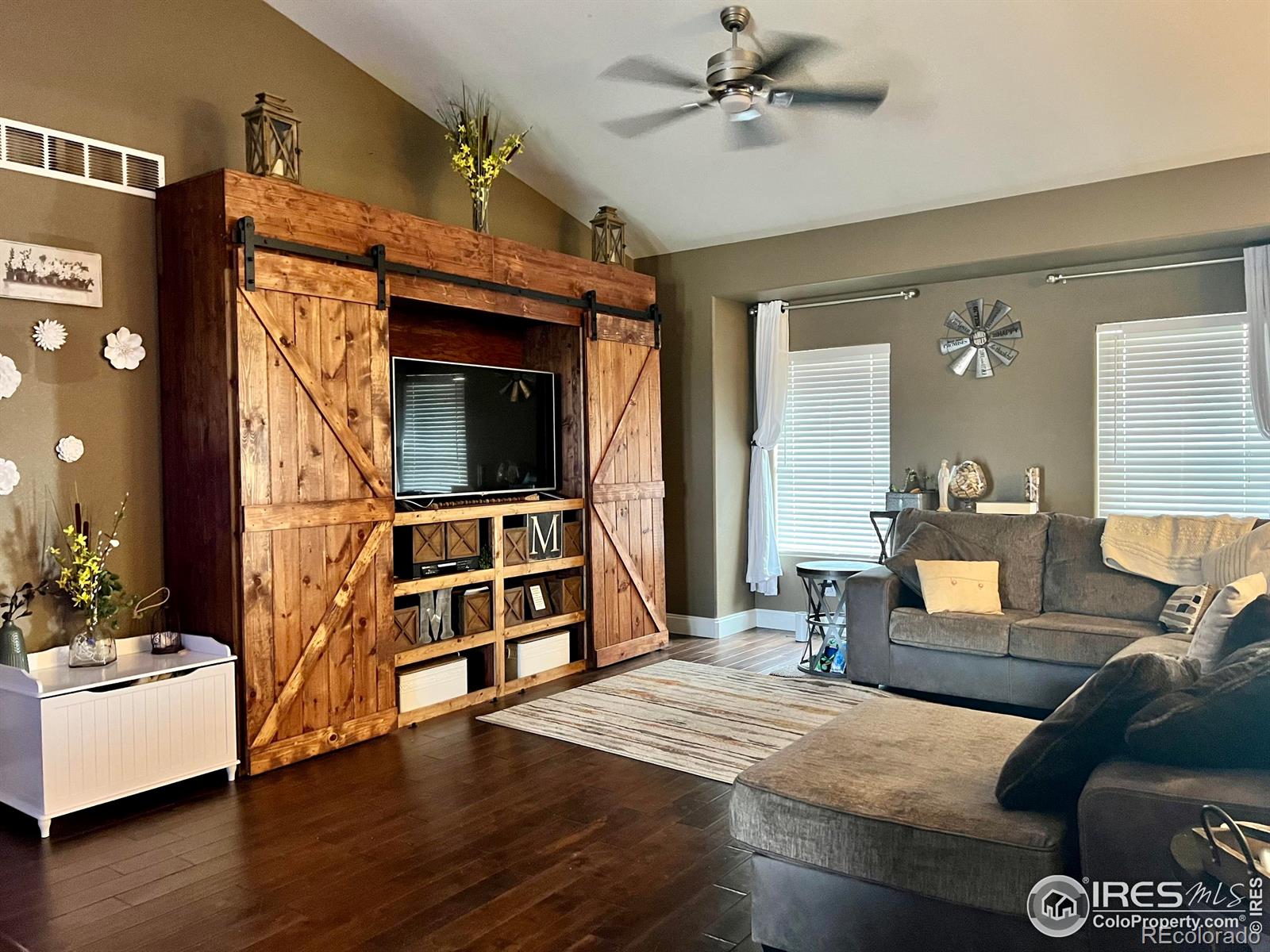 MLS Image #16 for 11549  county road 40.5 ,platteville, Colorado