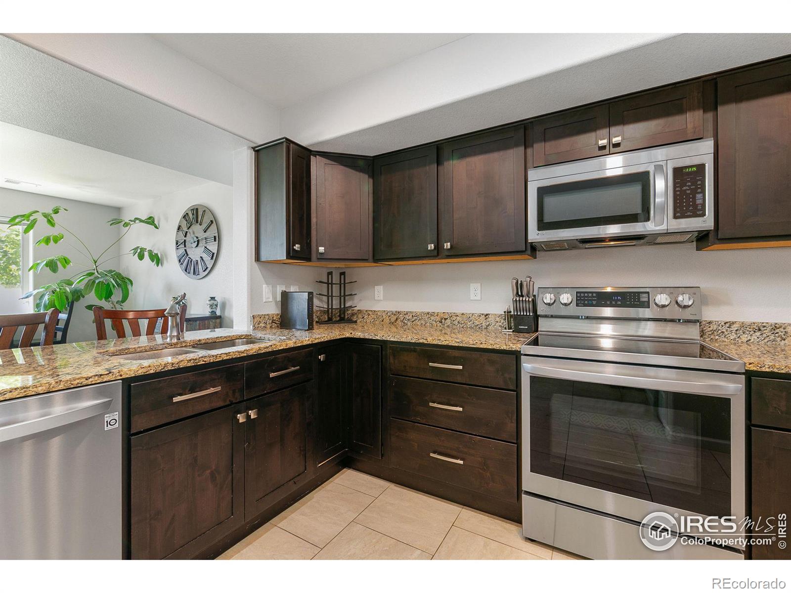 MLS Image #5 for 3171  fairmont drive,wellington, Colorado