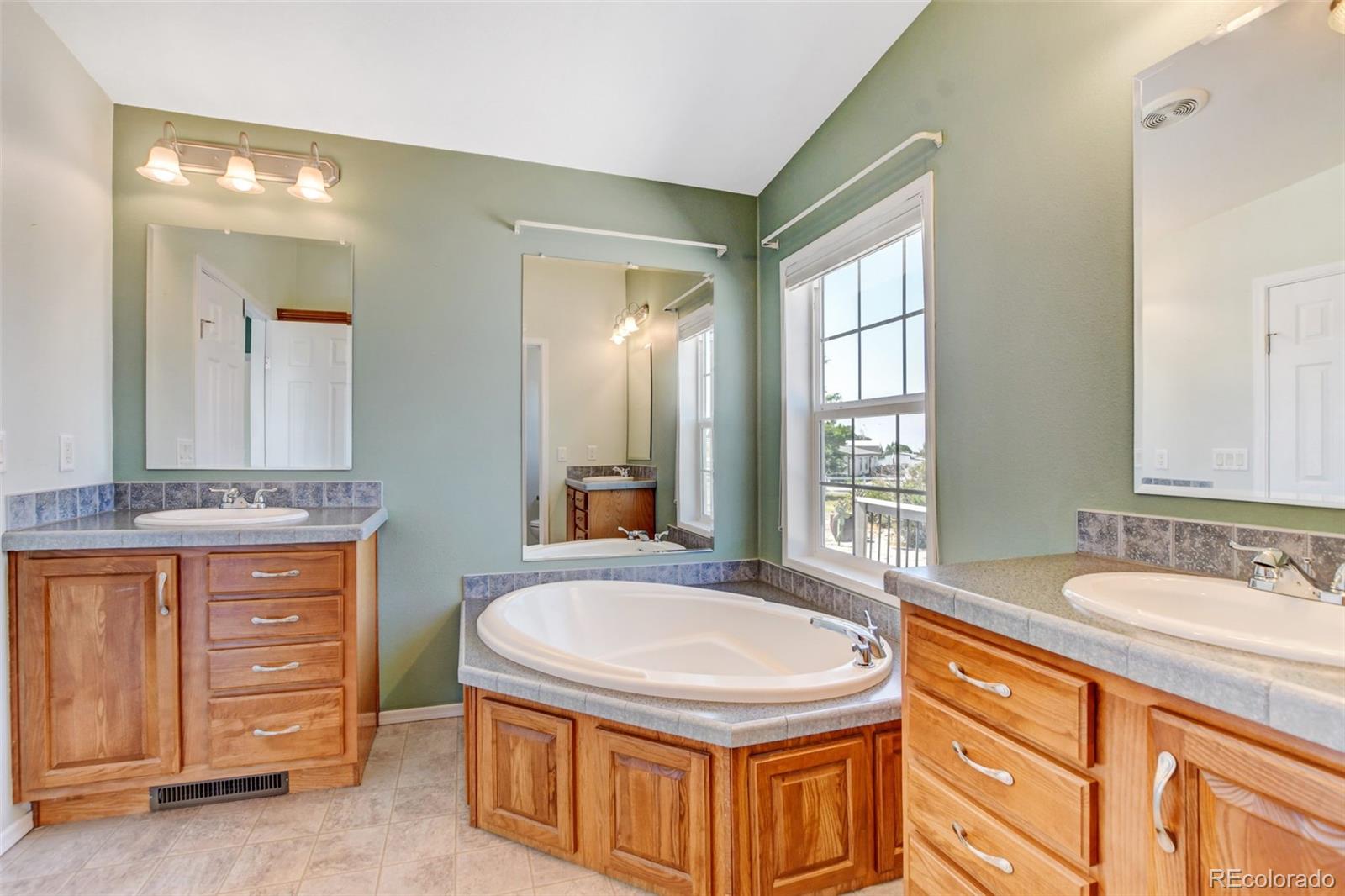 MLS Image #12 for 13640  lake avenue,brighton, Colorado