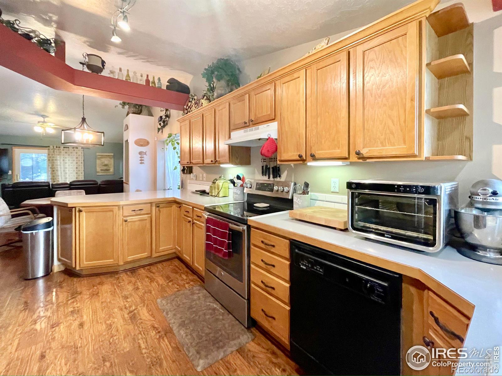 MLS Image #11 for 806  6th street,kersey, Colorado