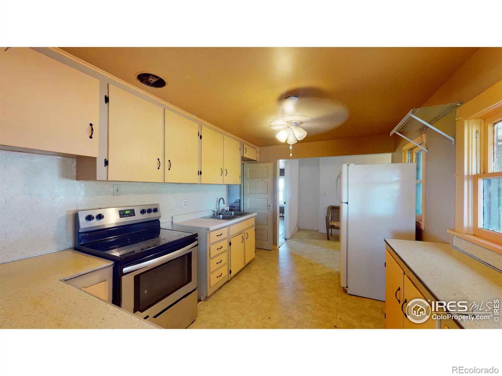 MLS Image #27 for 13781  county road 56 ,hillrose, Colorado