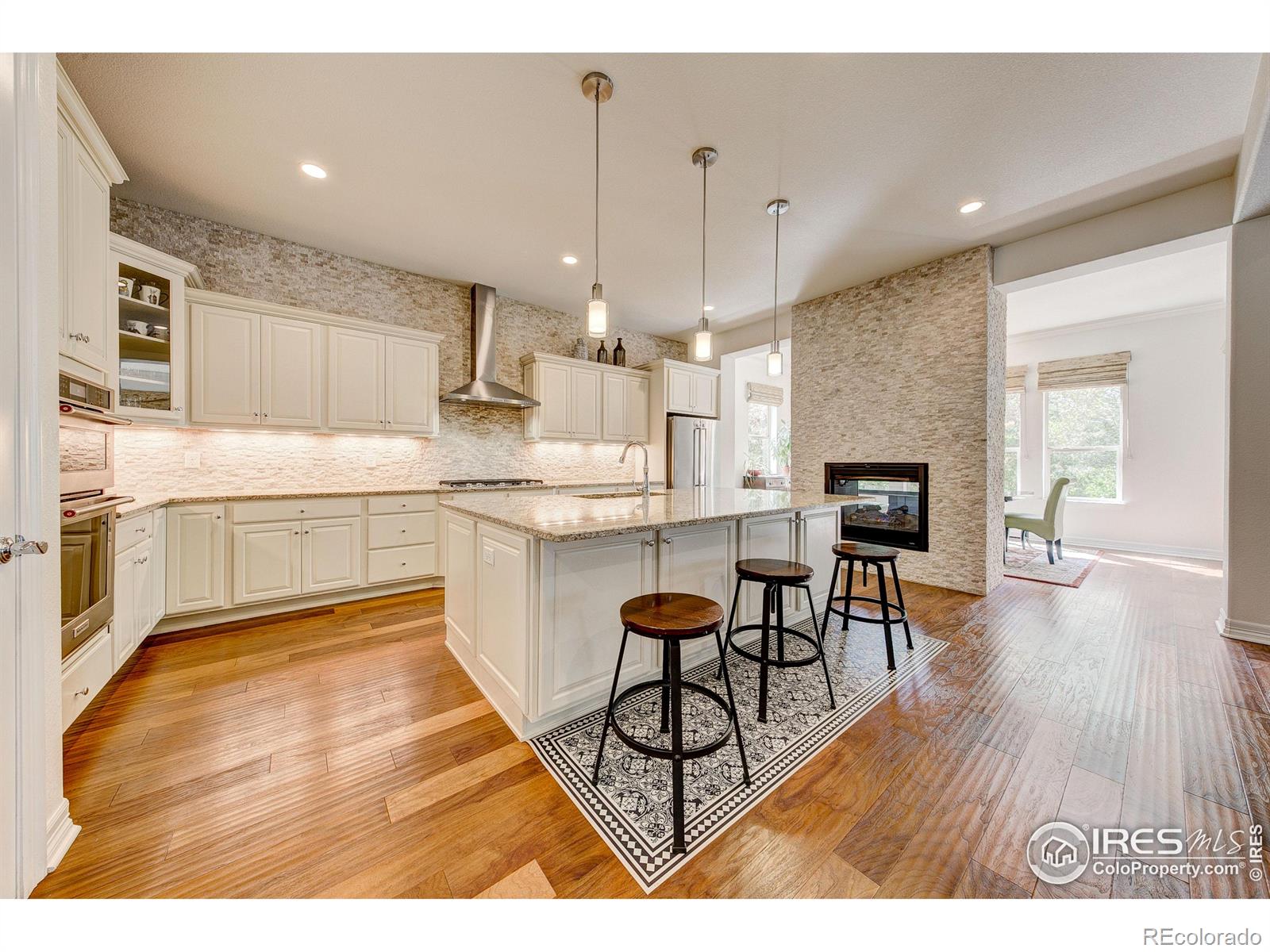 MLS Image #5 for 2609  hawks perch court,fort collins, Colorado