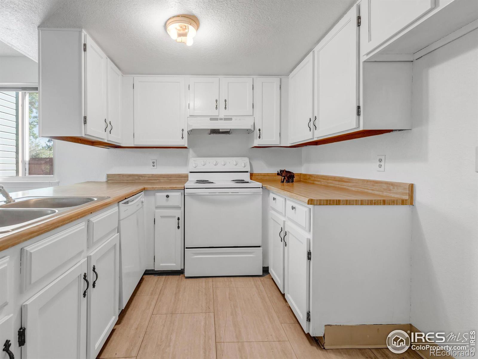 MLS Image #5 for 8965 w 89th place,westminster, Colorado