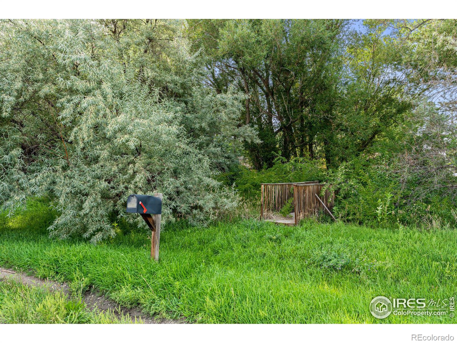 MLS Image #16 for 1933  willow creek drive,boulder, Colorado