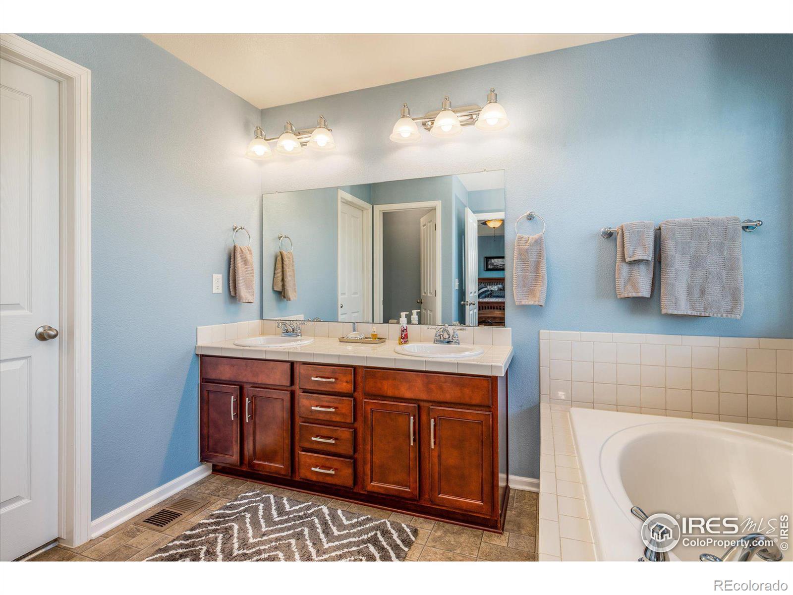 MLS Image #27 for 762  graham circle,erie, Colorado