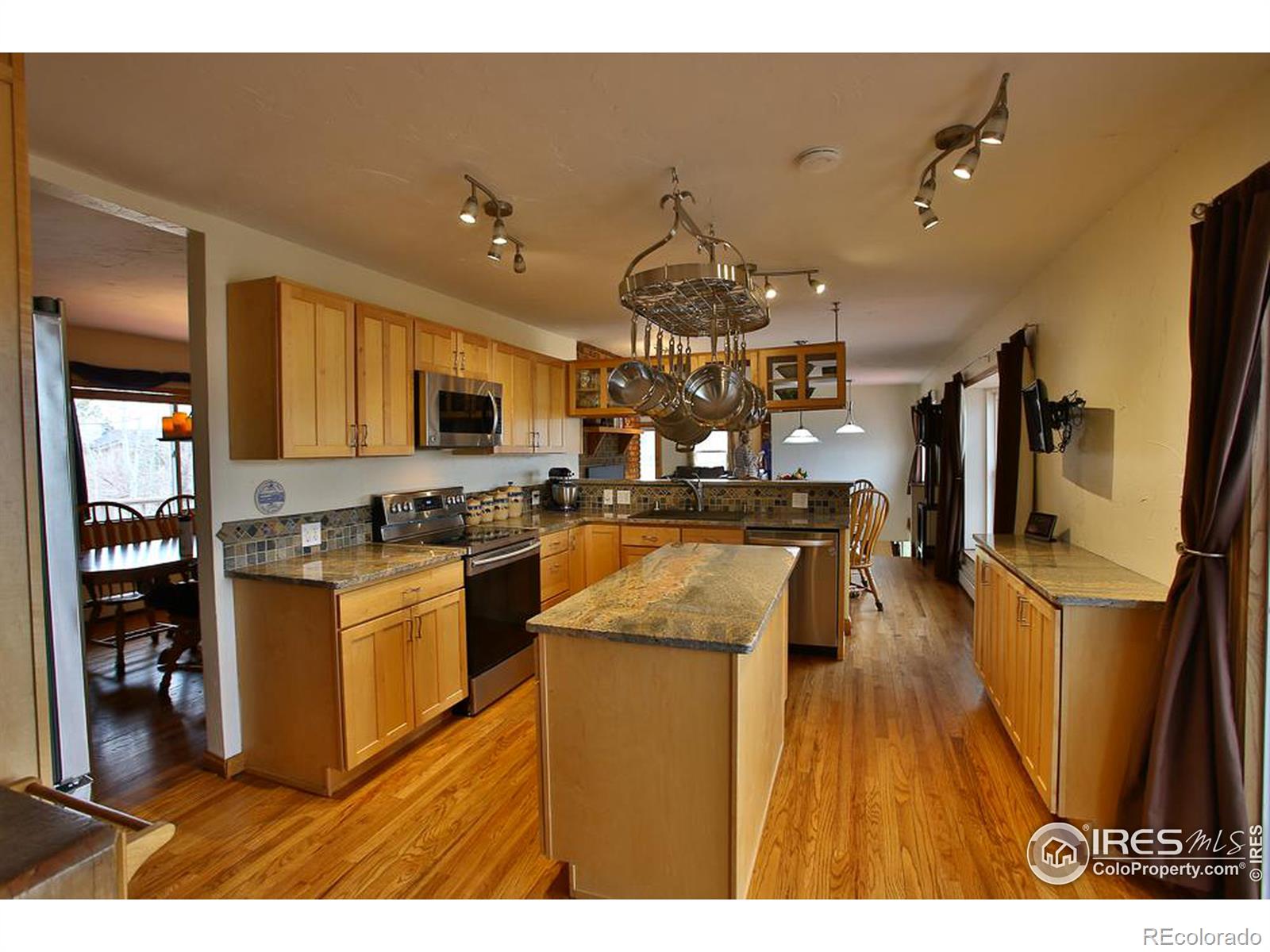 MLS Image #15 for 795  fox hill court,boulder, Colorado