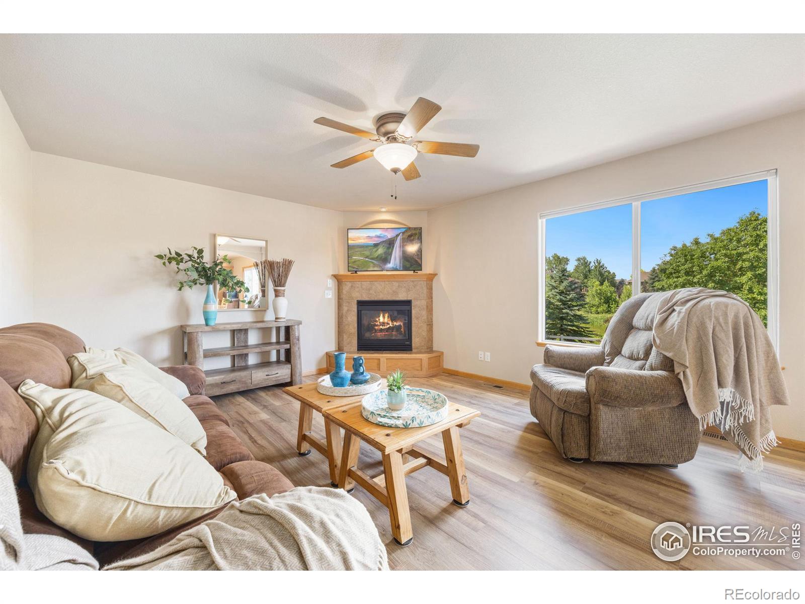 MLS Image #11 for 1145  crabapple drive,loveland, Colorado