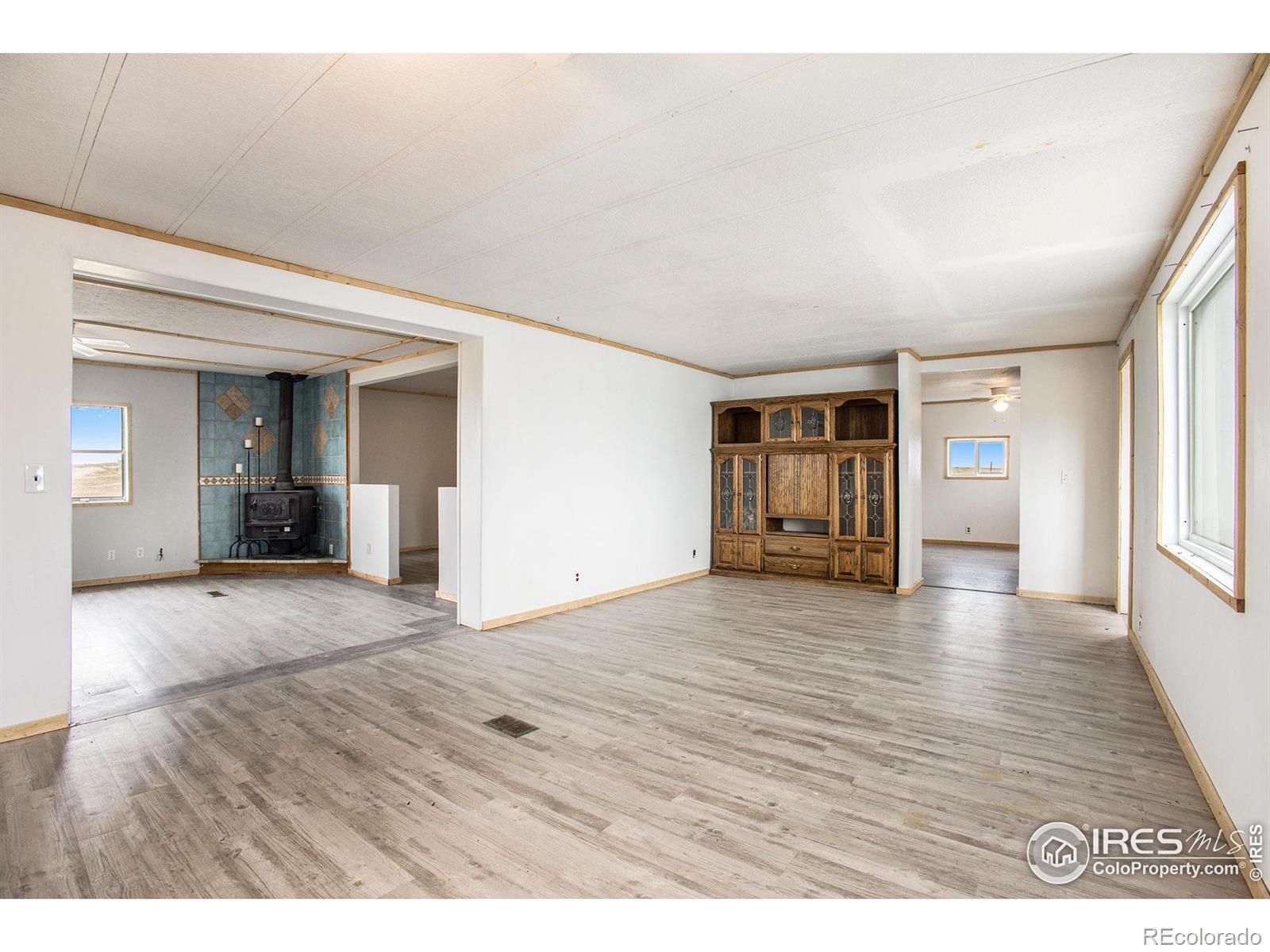 MLS Image #4 for 47986  county road 122 ,grover, Colorado